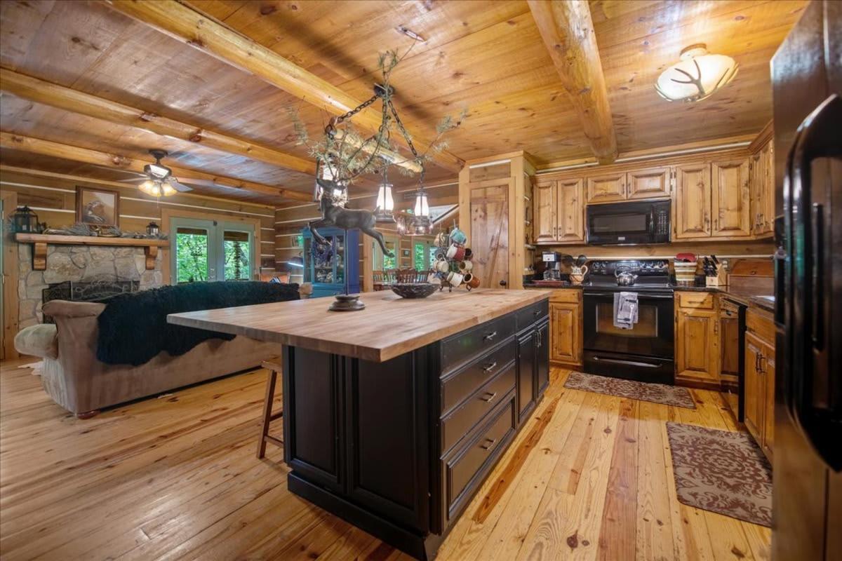 Waterfront Mountain Cabin With Hot Tub Villa Blue Ridge Buitenkant foto